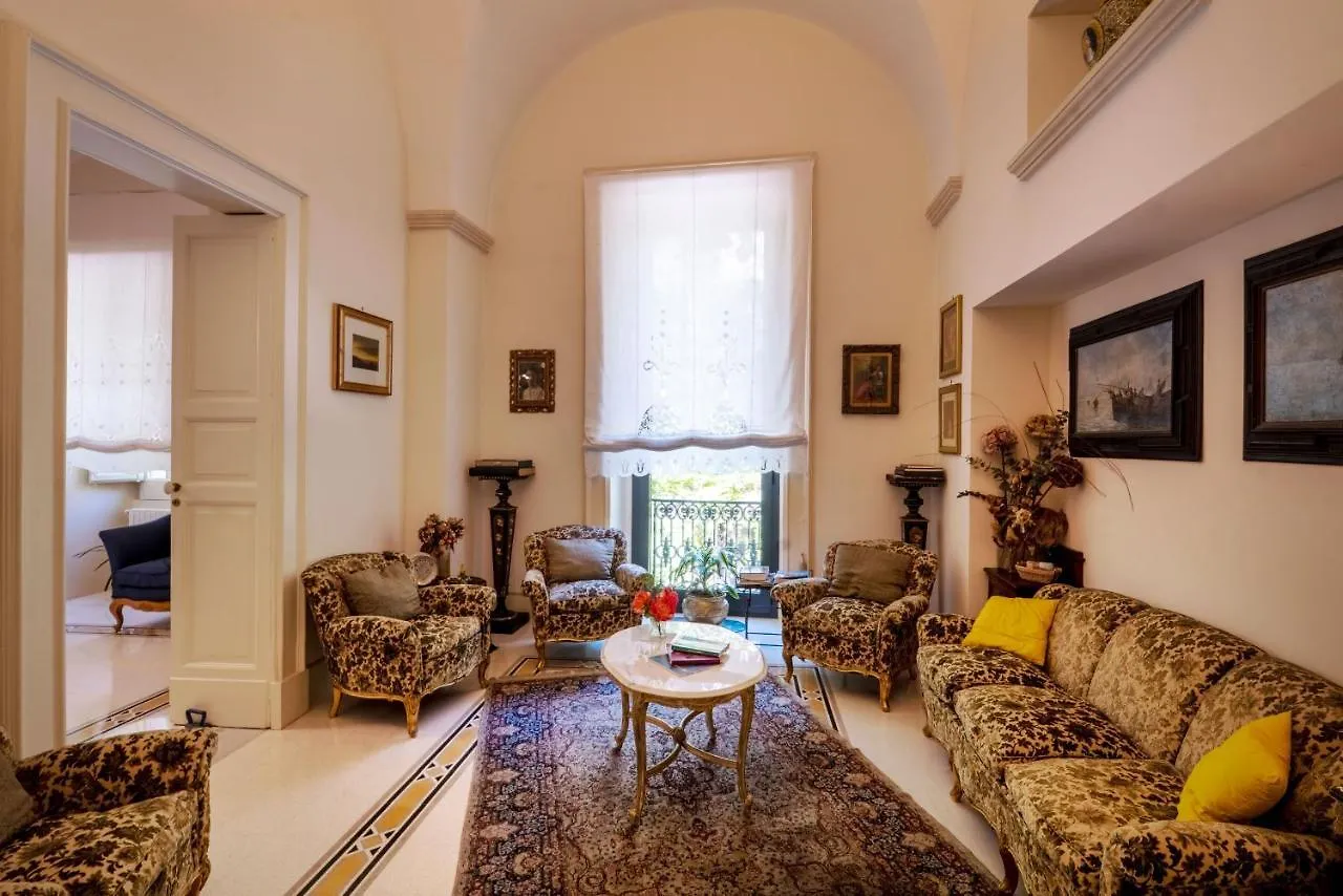 Palazzo Rollo Bed & Breakfast Lecce 2*,  Italy