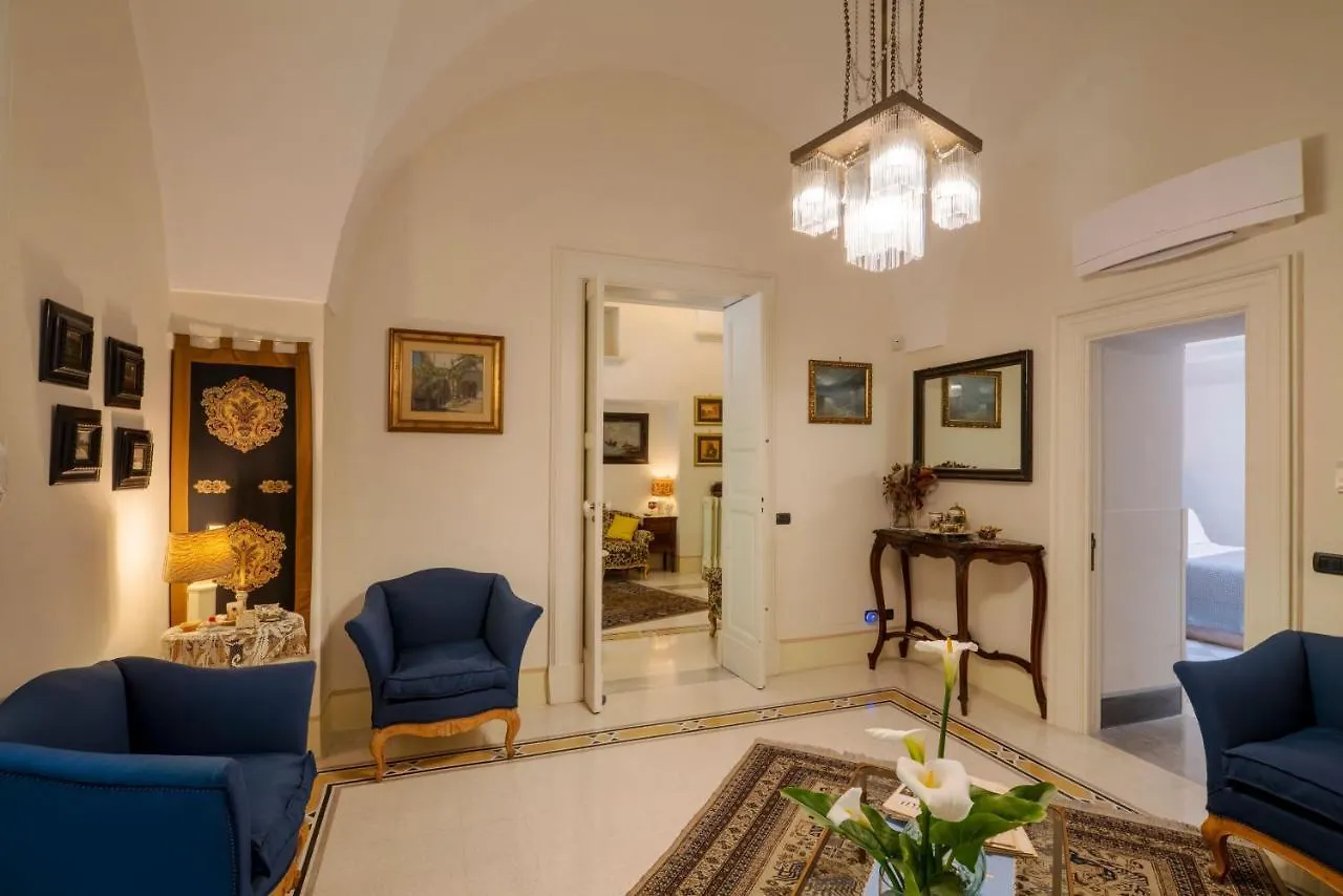 Palazzo Rollo Bed & Breakfast Lecce 2*,  Italy