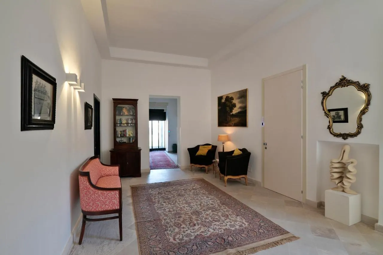 Palazzo Rollo Panzió Lecce